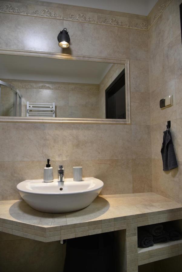Apartament Jantar Z Ogrodem 코워브제크 외부 사진