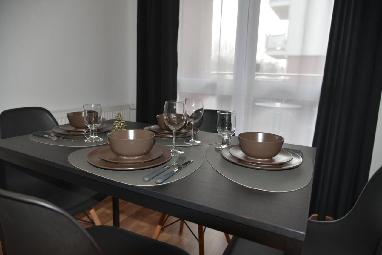 Apartament Jantar Z Ogrodem 코워브제크 외부 사진