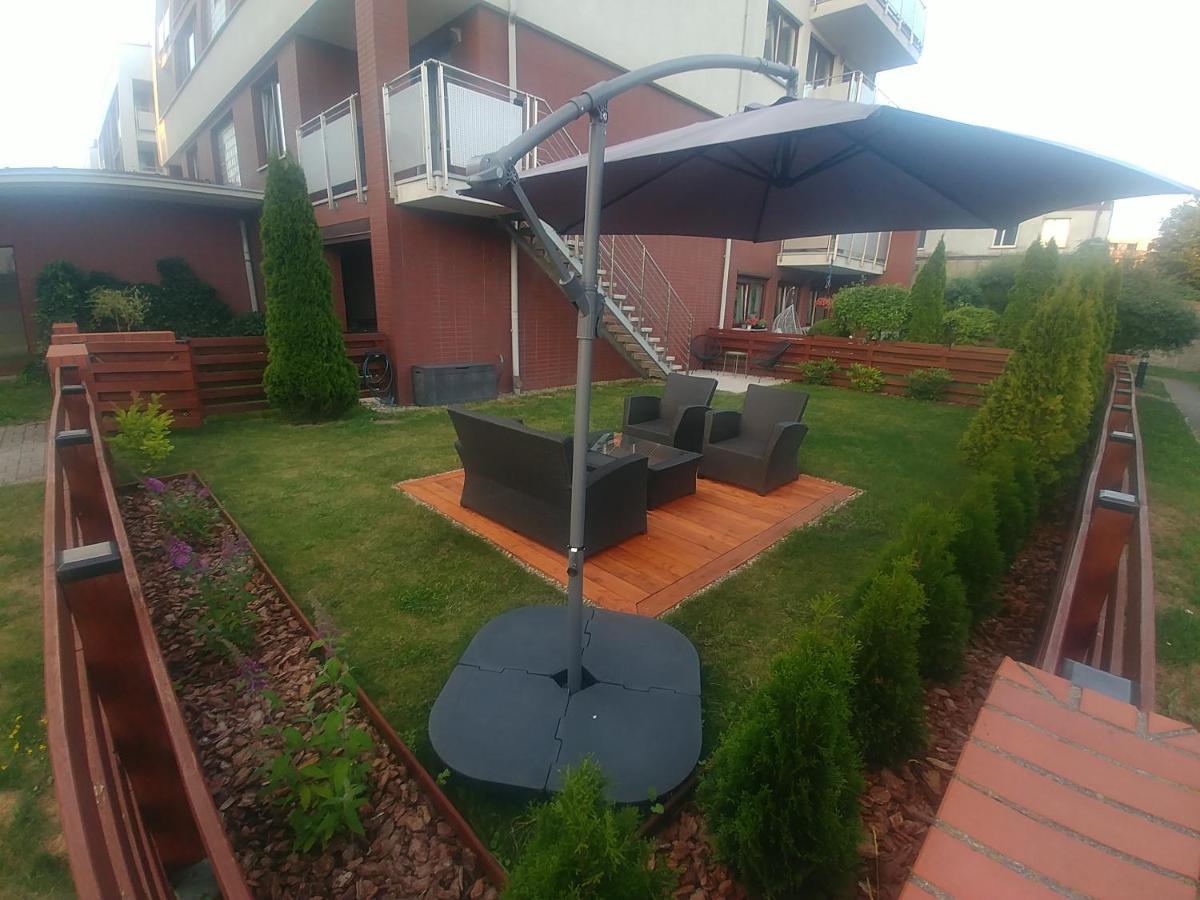 Apartament Jantar Z Ogrodem 코워브제크 외부 사진
